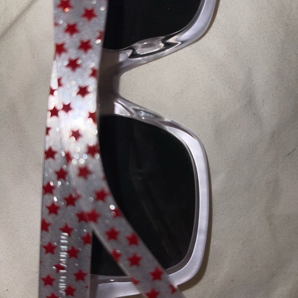 YSL sparkle star glasses - Picture 4 of 4